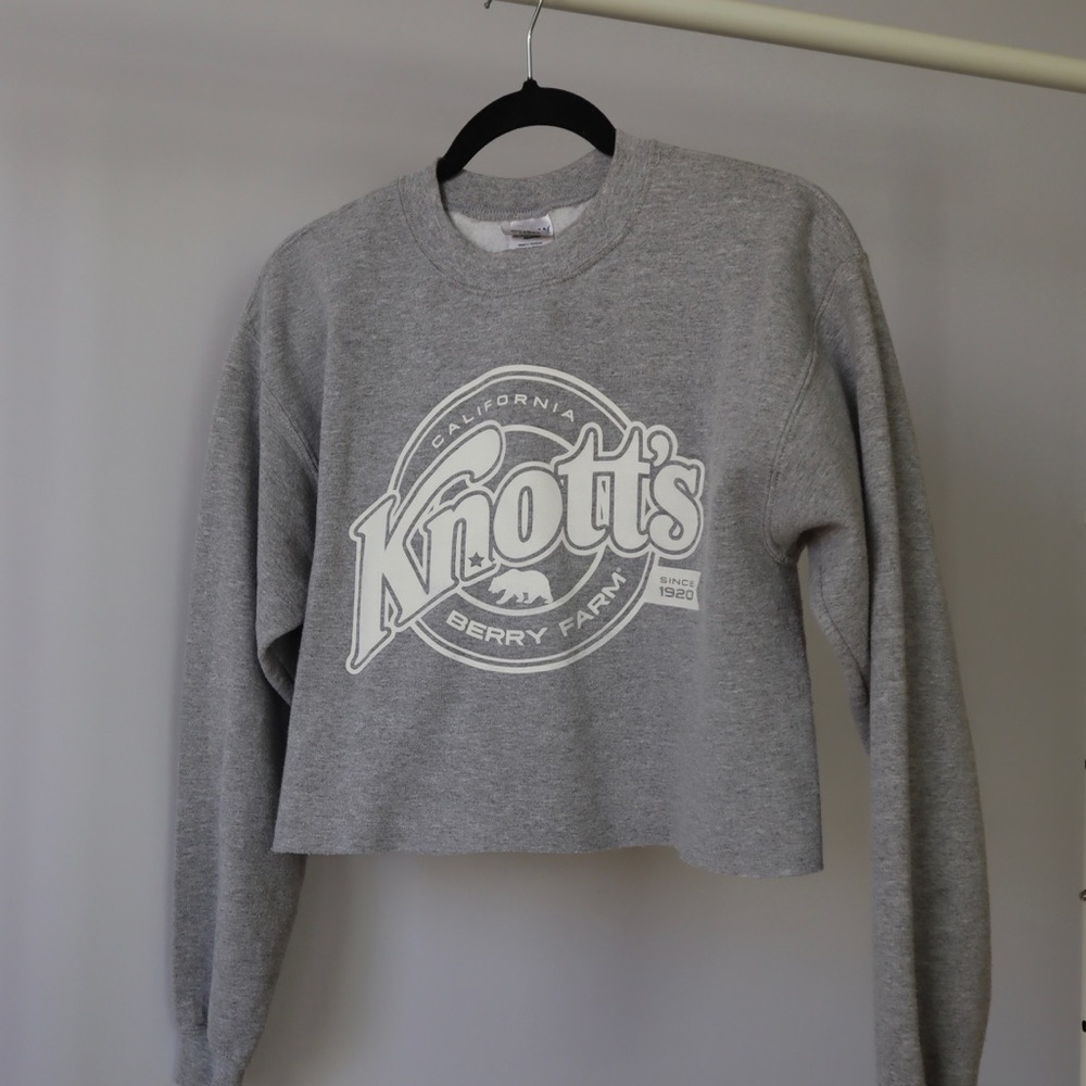 Cropped Fitted Crewneck